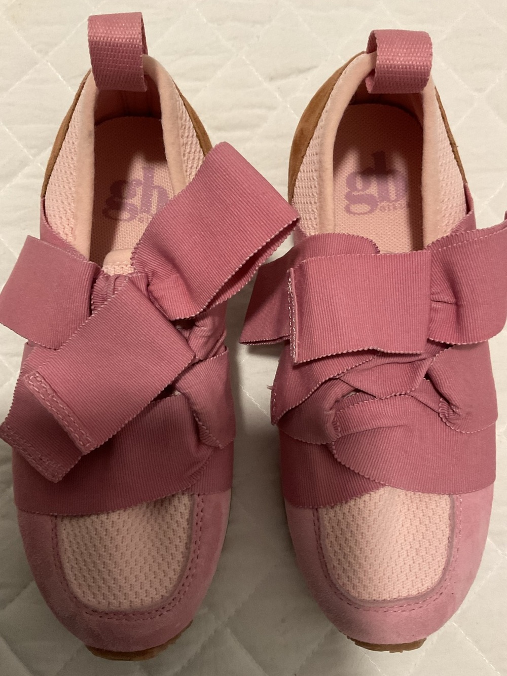 Gianni Bini Girls' Pink Slip-On Sneakers with Decorative Bow size 13